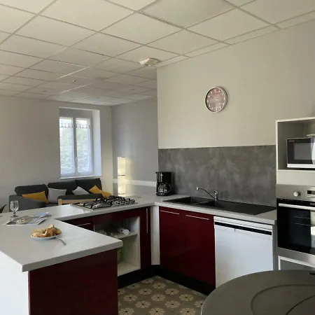 Maison Moderne A Avec Jardin Et Animaux Admis - Fr-1-489-341