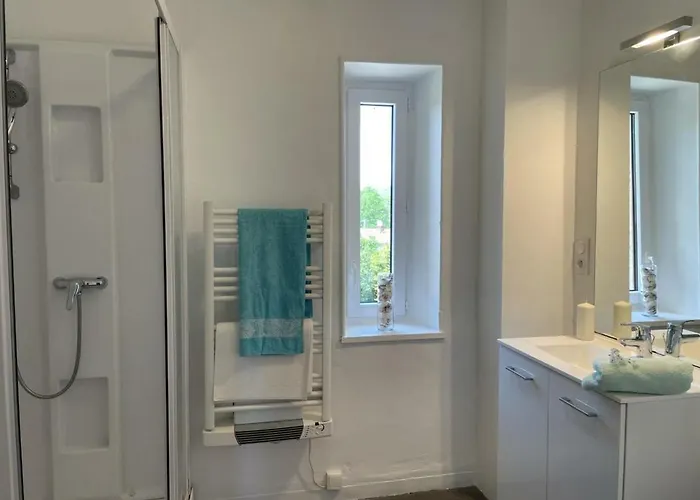 Holiday home Maison Moderne A Avec Jardin Et Animaux Admis - Fr-1-489-341 *